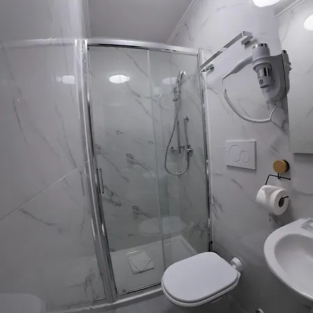 Guest house Kaydee 3*