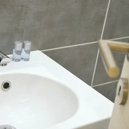 Guest house Kaydee 3*